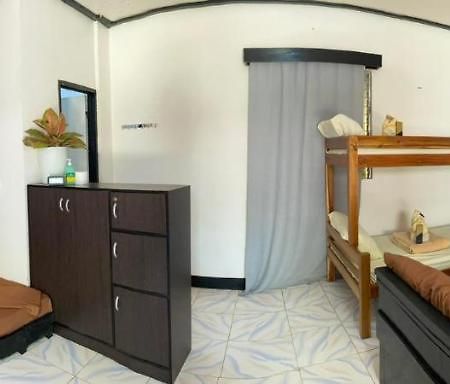 Mia Affordable Rooms El Nido Exterior photo