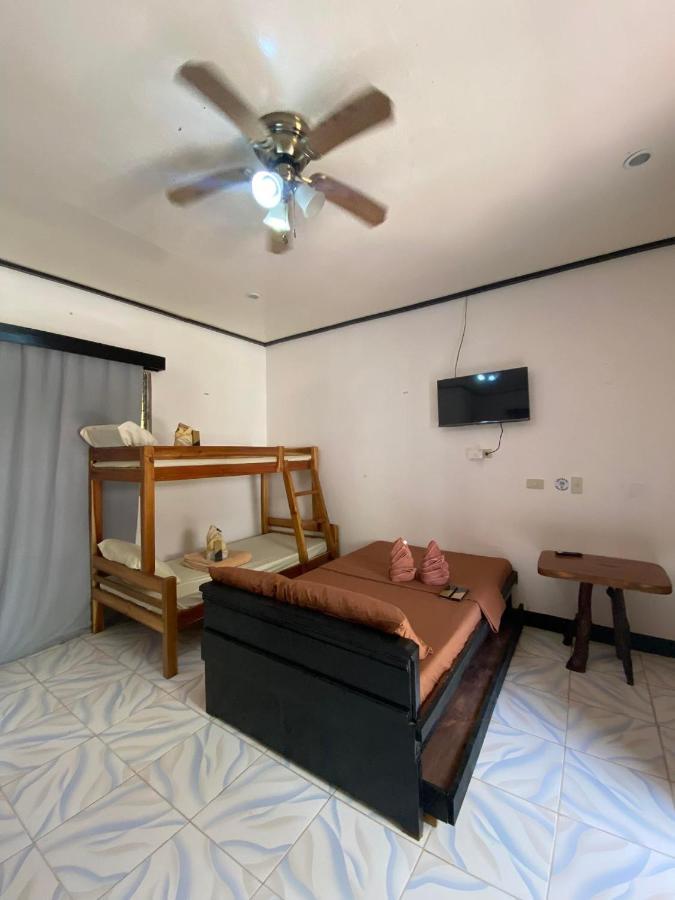 Mia Affordable Rooms El Nido Exterior photo